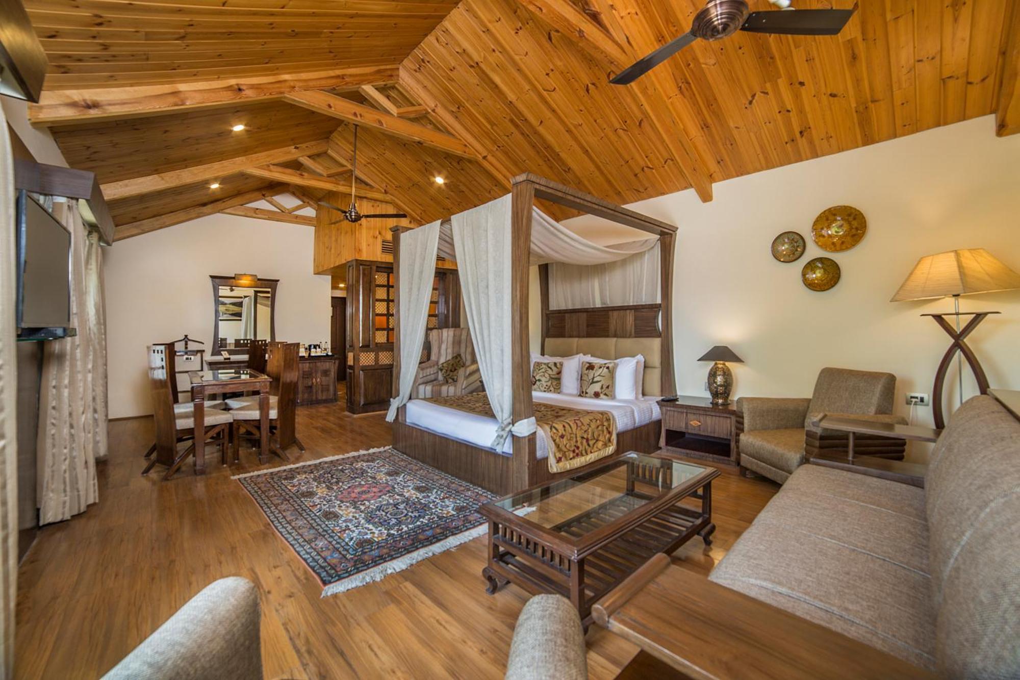Lemon Tree Hotel Srinagar Экстерьер фото